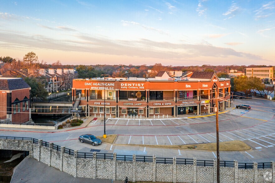 More Photos Of 9665-9669 N Central Expy, Dallas Unknown For Lease