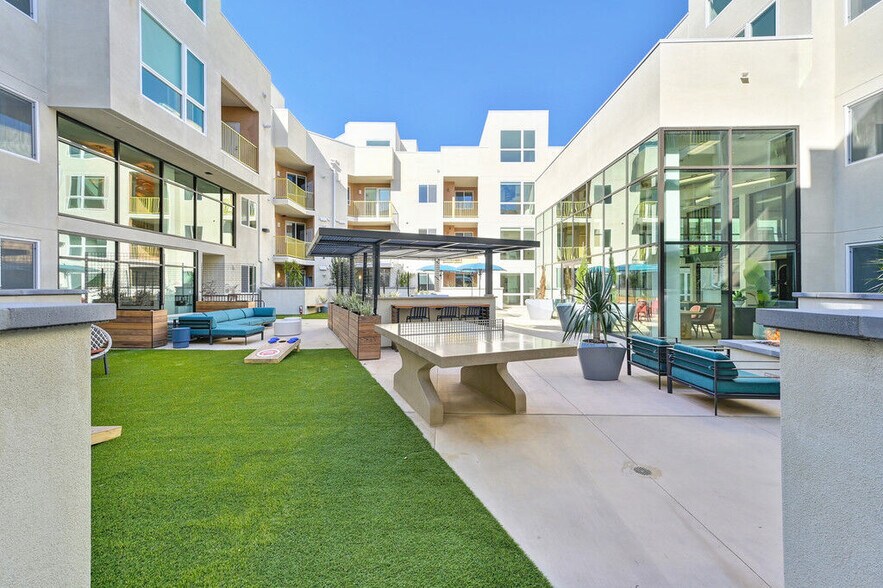 More Photos Of 5570 Rosemead Blvd, Temple City Apartments For Lease