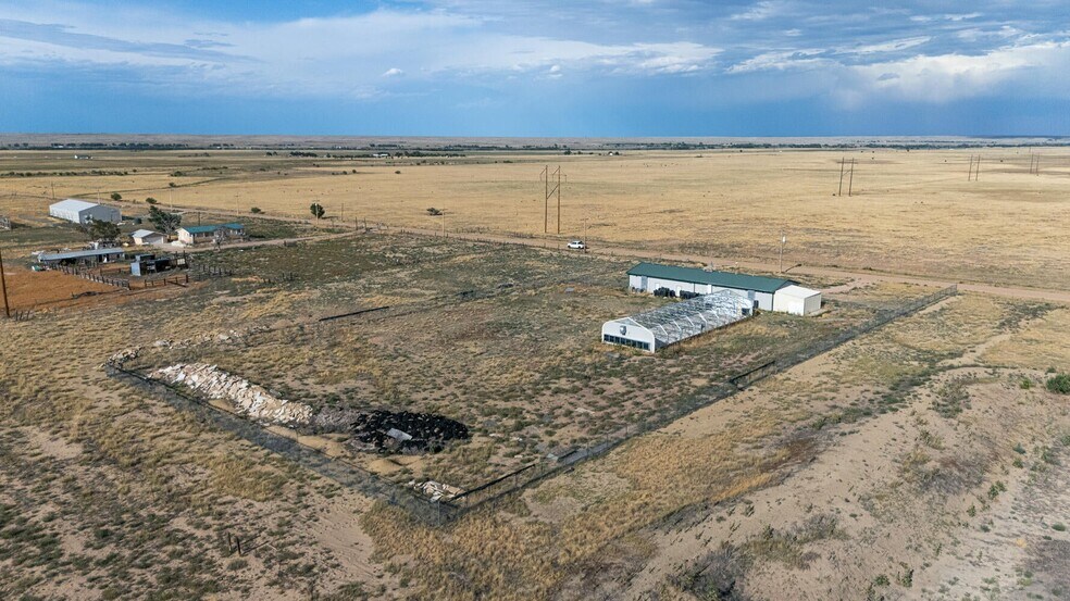 More Photos Of 2831 59th Ln, Boone Specialty For Sale