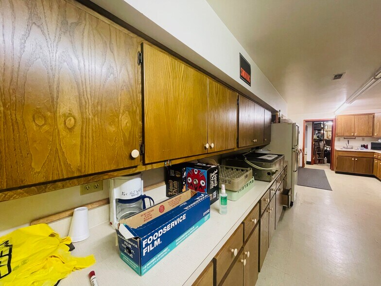 More Photos Of 210 Home Ave, Churubusco Office Residential For Sale