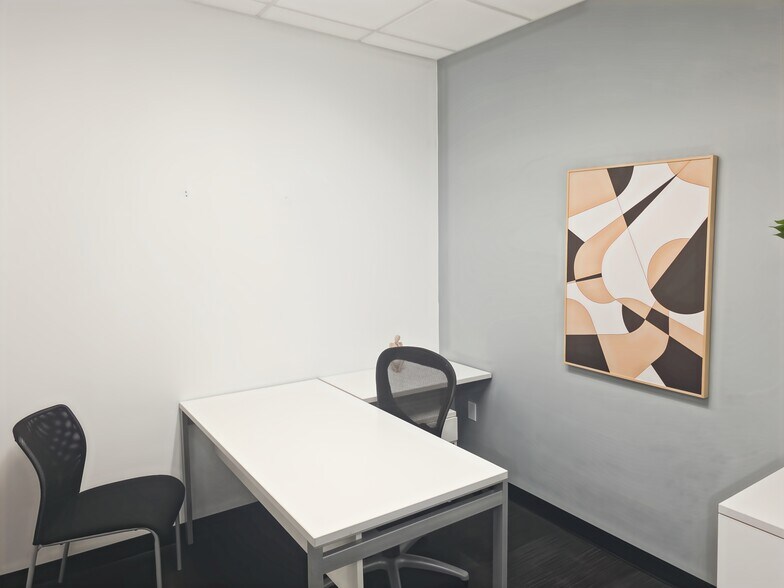 More Photos Of 1 Pierrepont Plz, Brooklyn Coworking Space