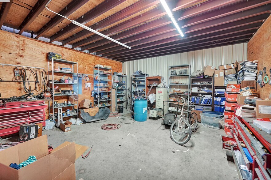 More Photos Of 2500 S Crane, Odessa Warehouse For Sale