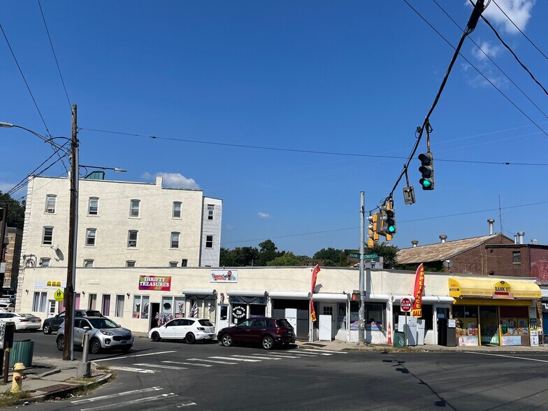 More Photos Of 4-6 John St, Waterbury Apartments For Sale