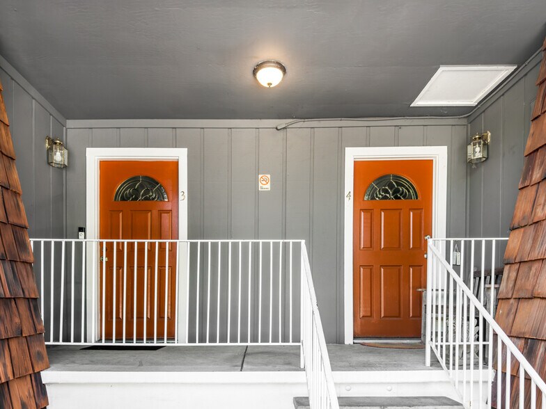 More Photos Of 2708 Jones Rd, Walnut Creek Apartments For Sale