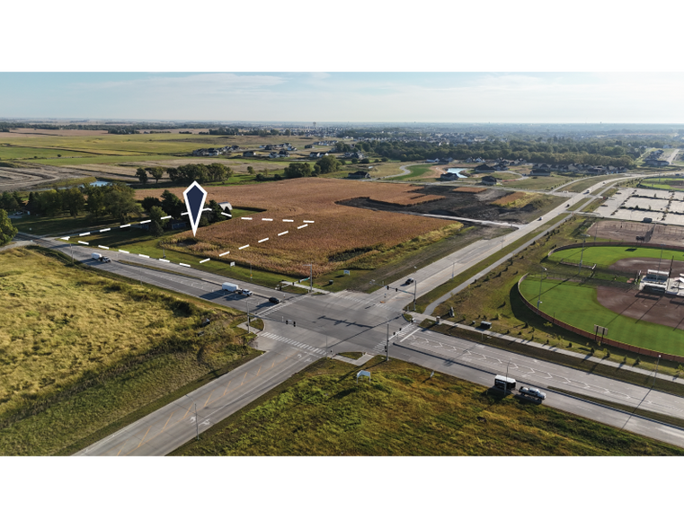 Primary Photo Of Douglas @ NW 10th St, Waukee Land For Sale