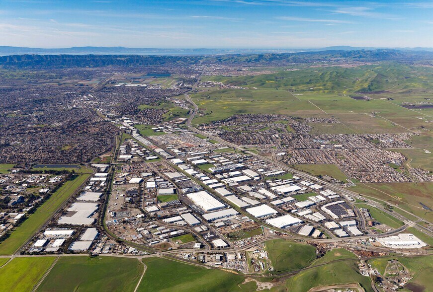 More Photos Of 7888 Marathon Dr, Livermore Warehouse For Lease