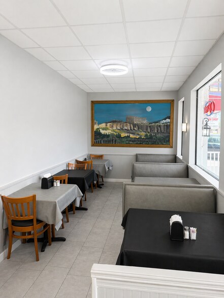 More Photos Of 3245 Tamiami Trl, Port Charlotte Restaurant For Sale