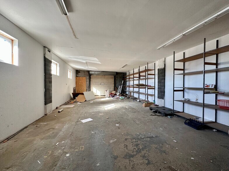 More Photos Of 635 Jerusalem Ave, Uniondale Freestanding For Lease