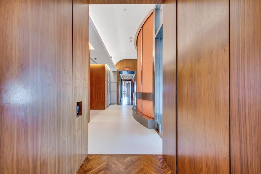 More Photos Of 2020 Ponce De Leon Blvd, Coral Gables Office For Lease