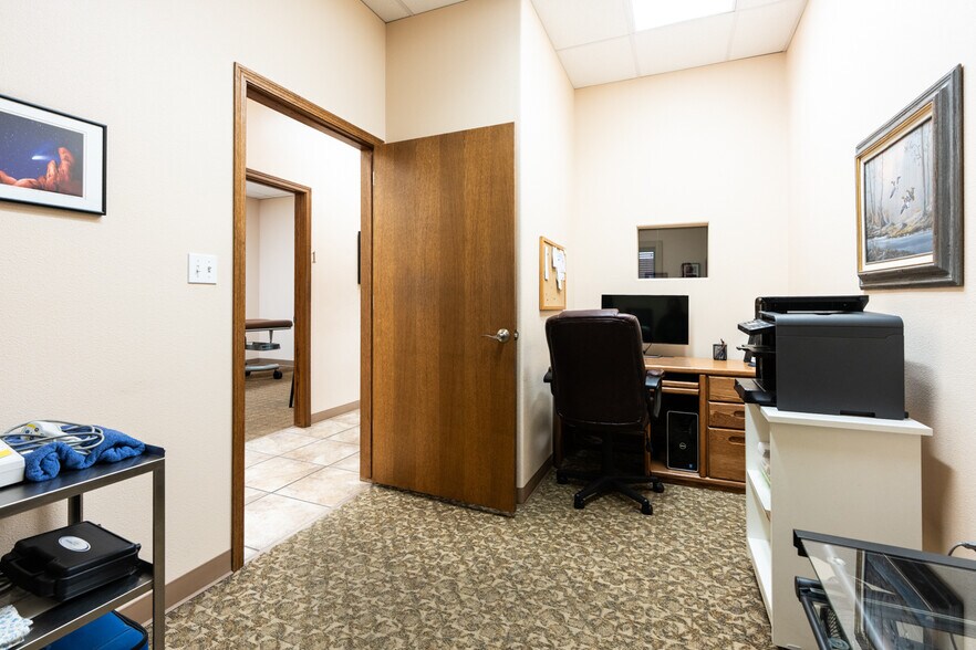 More Photos Of 2472 Patterson Rd, Grand Junction Storefront Retail Office For Sale