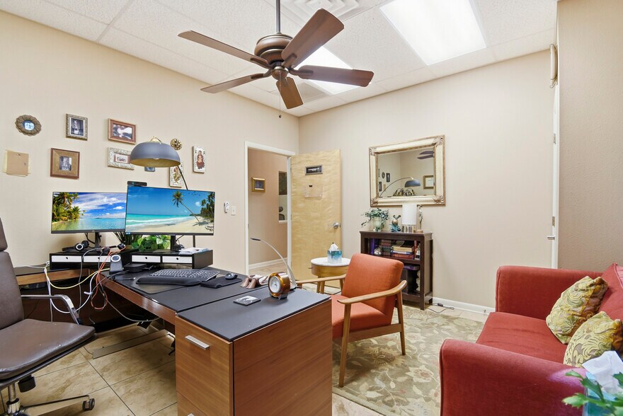 More Photos Of 315 W Town Pl, Saint Augustine Office For Sale