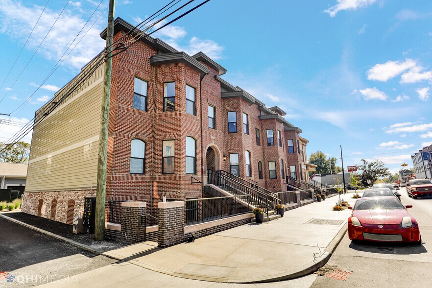More Photos Of 210 N 10th St, Noblesville Storefront Retail Office For Lease