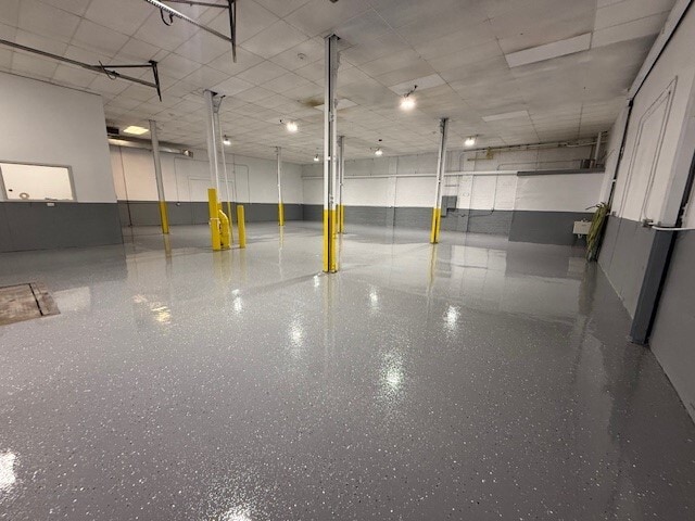 More Photos Of 16135 New Ave, Lemont Warehouse For Lease