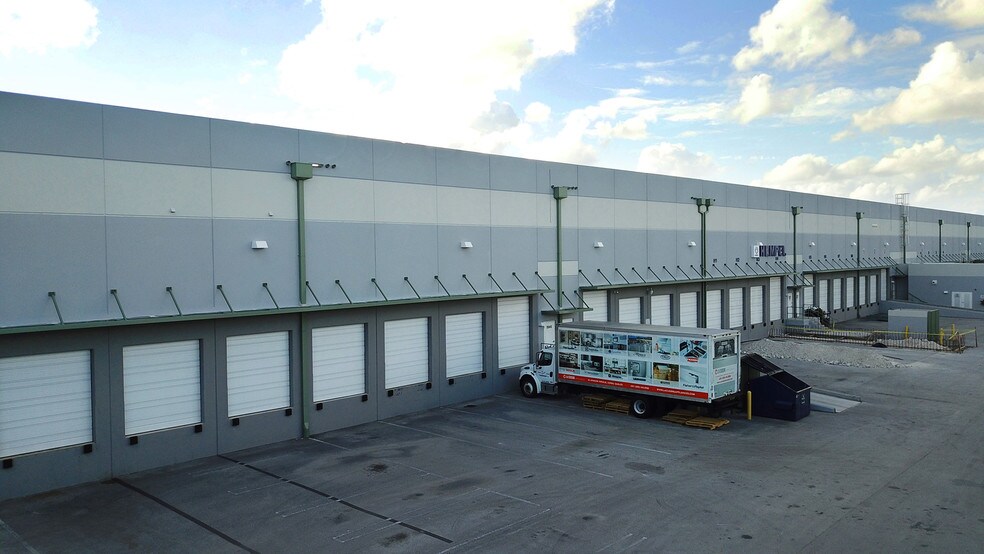 More Photos Of 2005-2185 NW 115th Ave, Miami Manufacturing For Sale