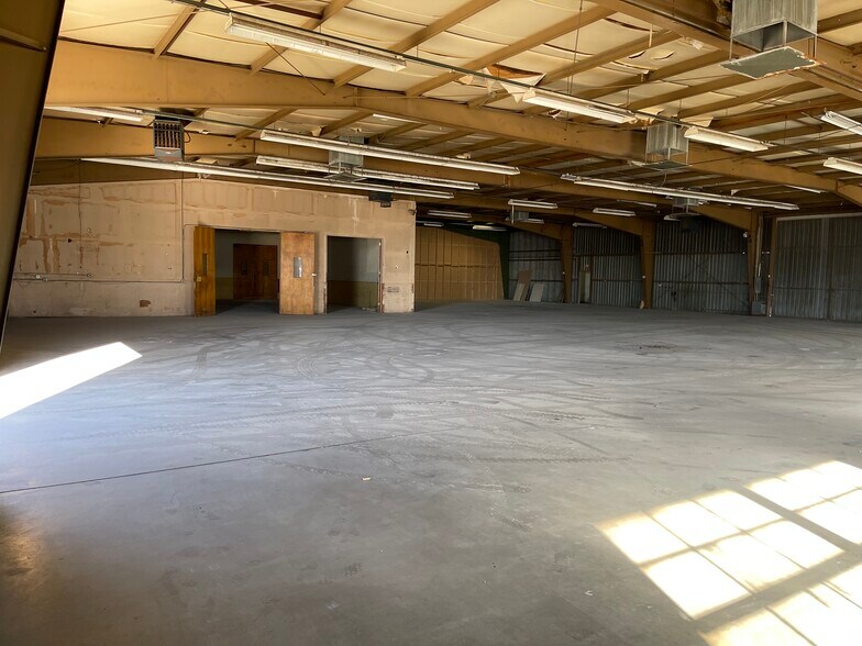 More Photos Of 1500 Crafton Ave, Mentone Warehouse For Sale