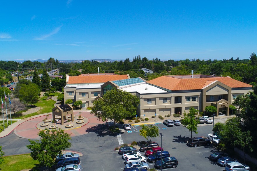 More Photos Of 8680 Greenback Ln, Orangevale Office For Lease