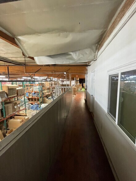 More Photos Of 444 Athol St, San Bernardino Warehouse For Sale