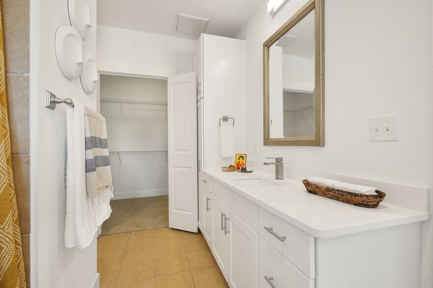 More Photos Of 3699 McKinney Ave, Dallas Unknown For Sale