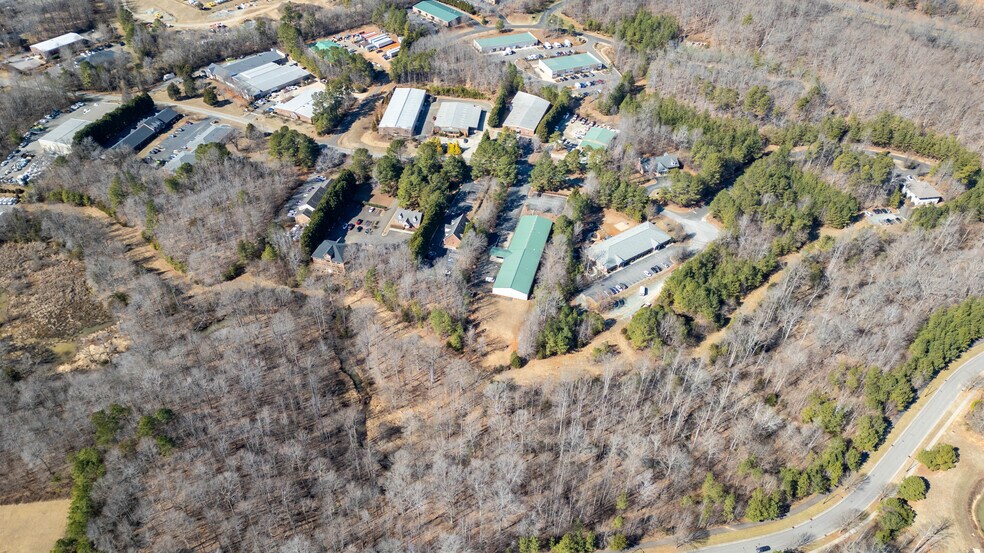 More Photos Of 416 Millstone Dr, Hillsborough Light Manufacturing For Sale