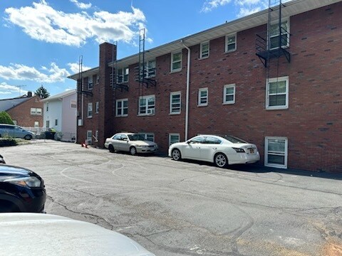 More Photos Of 11-13 Francis Ave, Nyack Multifamily For Sale