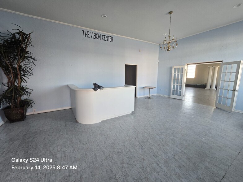 More Photos Of 95 W Orange Ave, Lake Wales Religious Facility For Lease