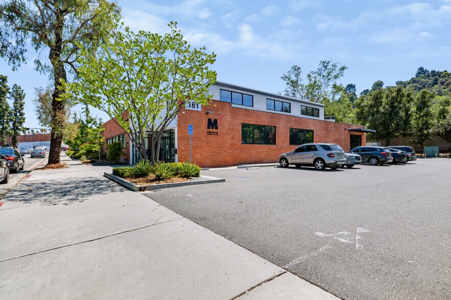 More Photos Of 161 Pasadena Ave, South Pasadena Loft Creative Space For Lease