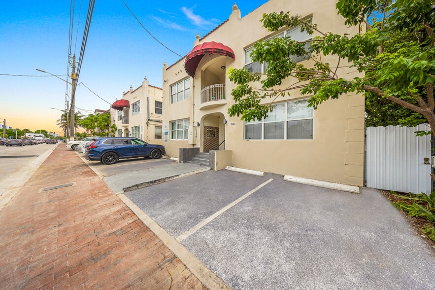 Primary Photo Of , Miami Multifamily For Sale