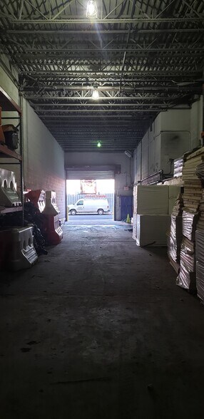 More Photos Of 43-20 54th Rd, Maspeth Warehouse For Sale