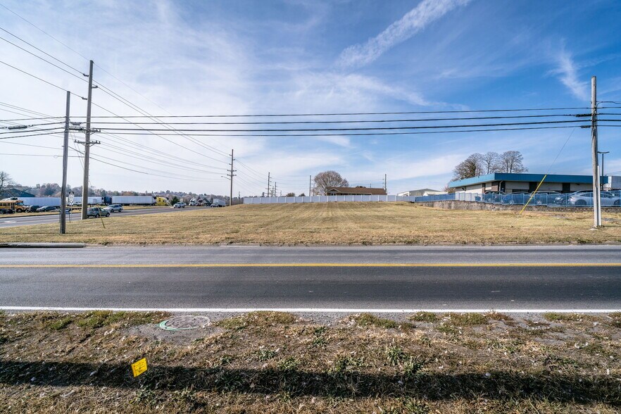 More Photos Of 1377 N Liberty St, Harrisonburg Land For Lease