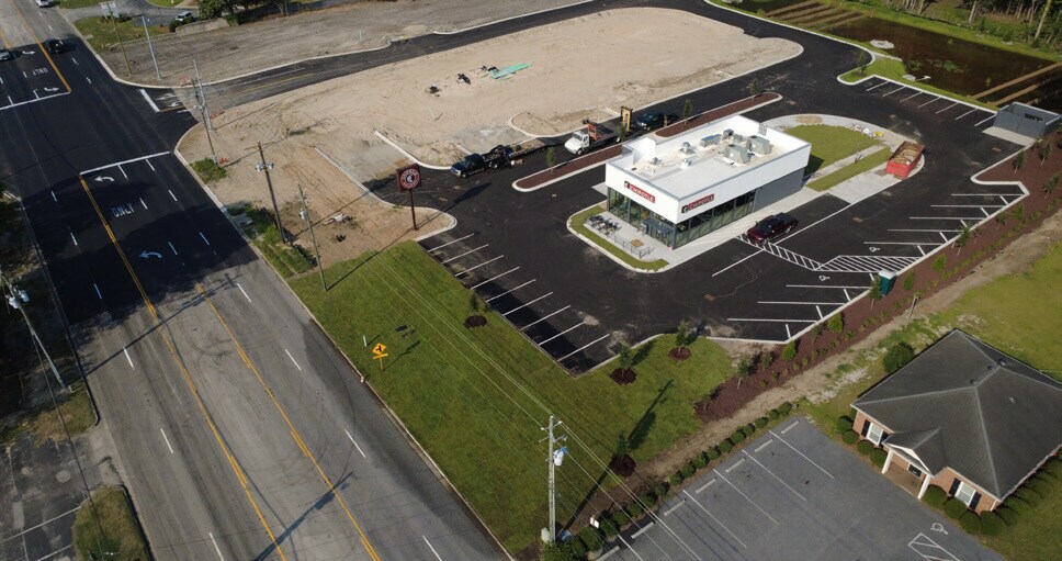 More Photos Of 2037 S Irby St, Florence General Retail For Sale