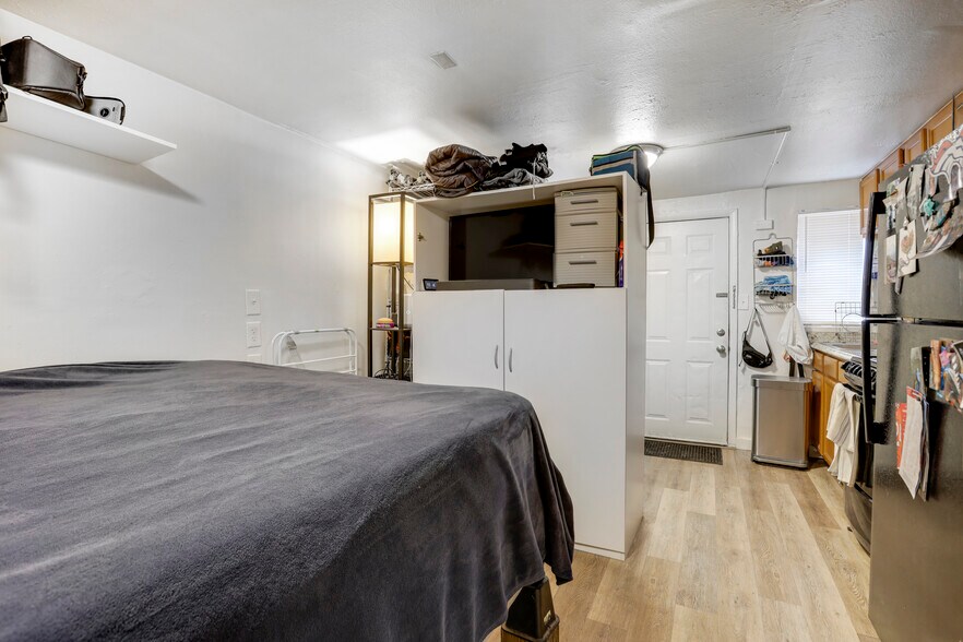 More Photos Of 636 S Quitman St, Denver Apartments For Sale