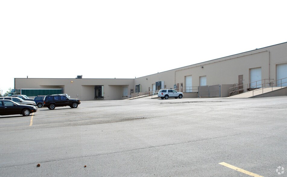 More Photos Of 395 Summit Point Dr, Henrietta Light Distribution For Lease