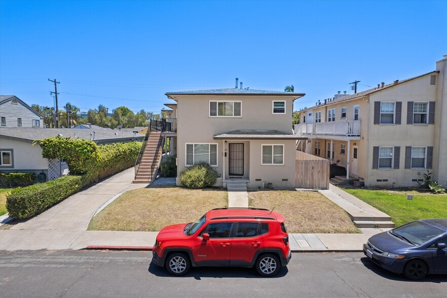 Primary Photo Of 378 Park Way, Chula Vista Multifamily For Sale