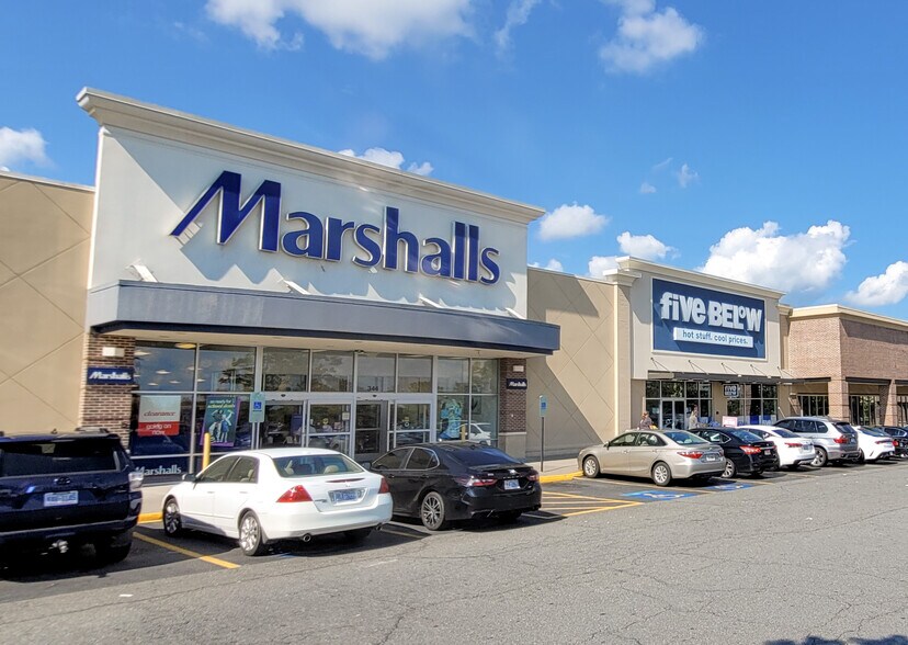 More Photos Of 360-430 E Hanes Mill Rd, Winston-Salem Unknown For Lease