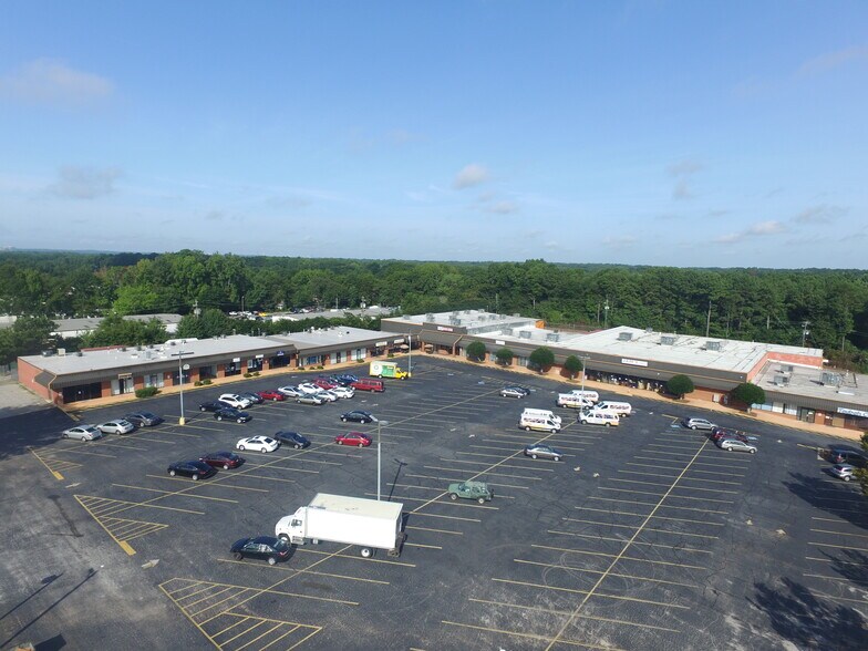 Primary Photo Of 6200 Memorial Dr, Stone Mountain Storefront For Sale