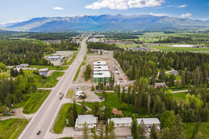 More Photos Of 5895 US Highway 93, Whitefish Office For Sale
