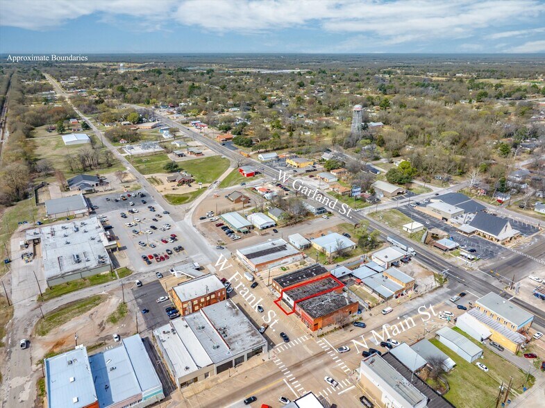More Photos Of 110 W Frank St, Grand Saline General Retail For Sale