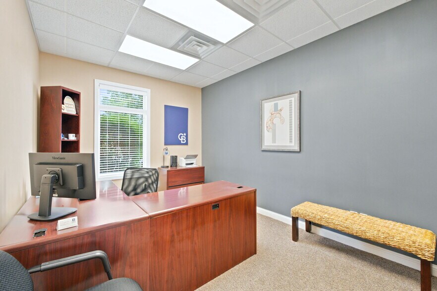 More Photos Of 9109 Stellhorn Crossing Blvd, Fort Wayne Office For Lease