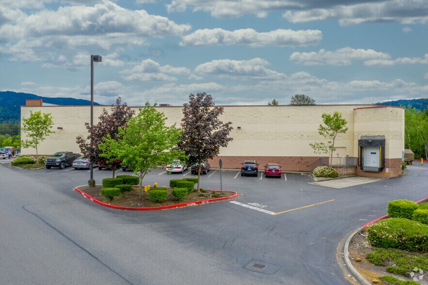 More Photos Of 6150 Lake Sammamish Pky, Issaquah Unknown For Lease