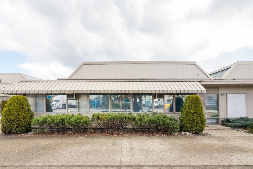 More Photos Of 638-706 Derwent Way, Delta Warehouse For Lease