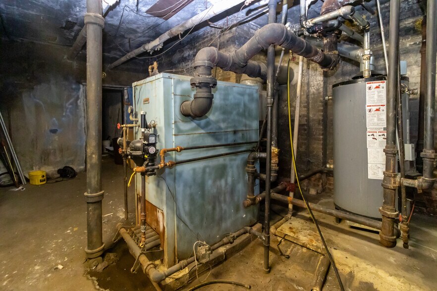 More Photos Of 7304 S Union Ave, Chicago Multifamily For Sale