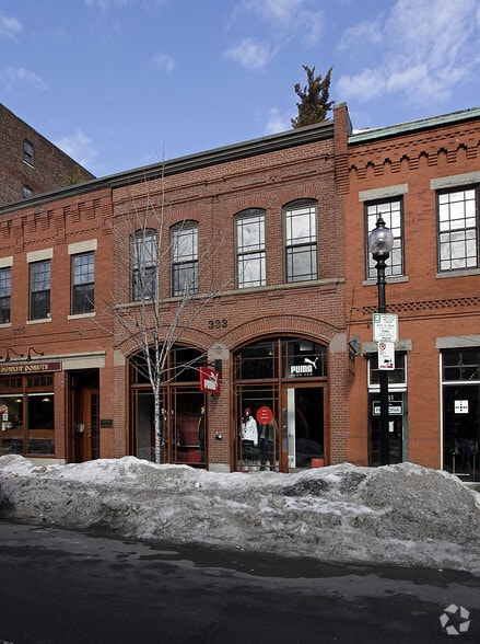 More Photos Of 333-335 Newbury St, Boston Storefront Retail Office For Lease