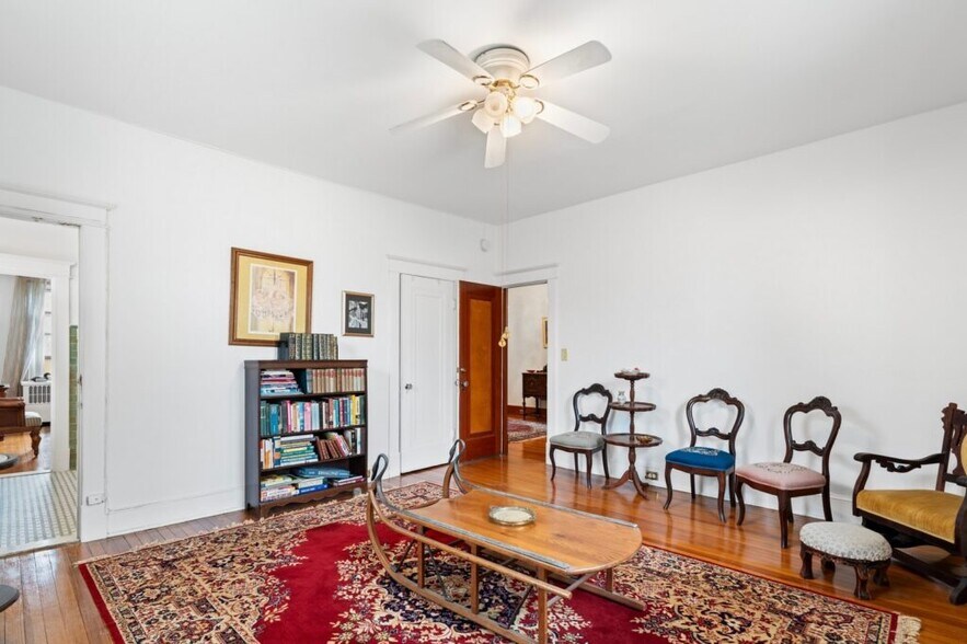 More Photos Of 6100 Frederick Ave, Catonsville Hospitality For Sale