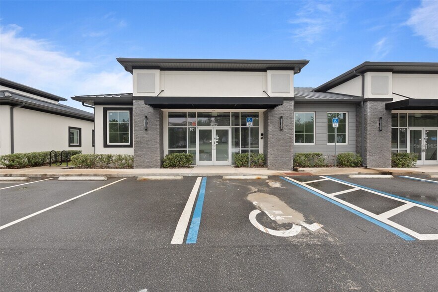 More Photos Of 2623 S US Highway 27, Clermont Medical For Lease