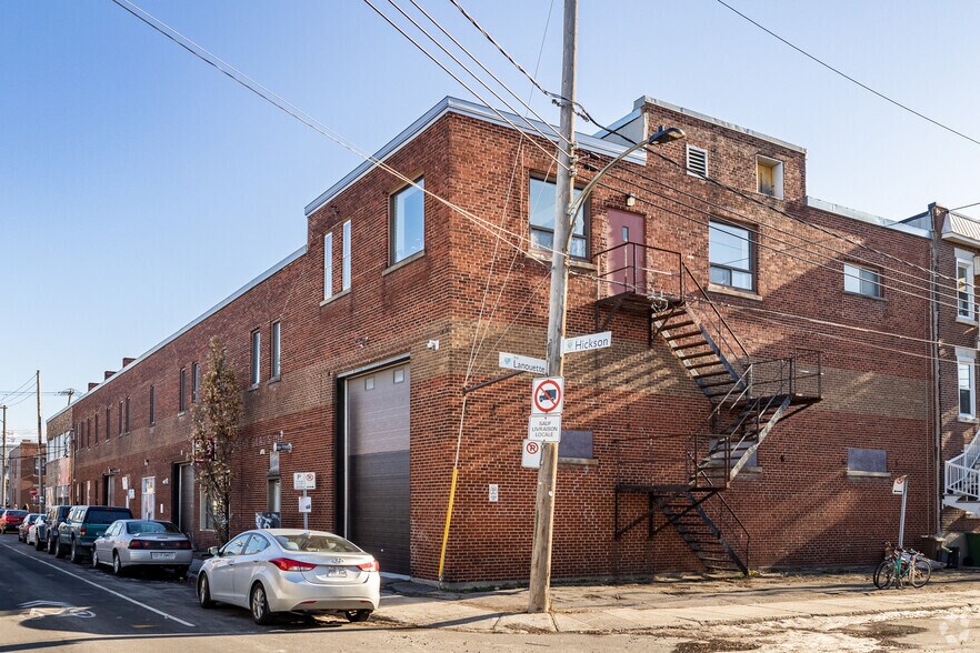 More Photos Of 1000 Rue Hickson, Verdun Office For Lease