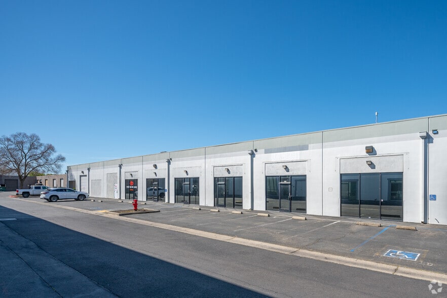 More Photos Of 6524 44th St, Sacramento Unknown For Lease