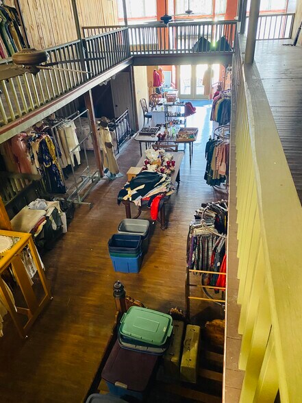 More Photos Of 100 Main st, Calico Rock Specialty For Sale