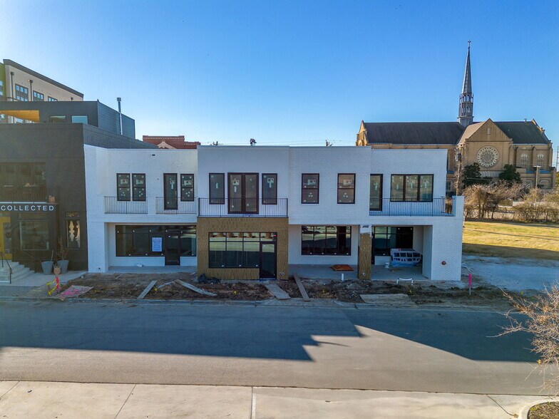 Primary Photo Of 307 Daggett ave, Fort Worth Restaurant For Lease