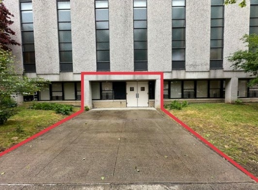 More Photos Of 71-11 112th St, Forest Hills Religious Facility For Lease