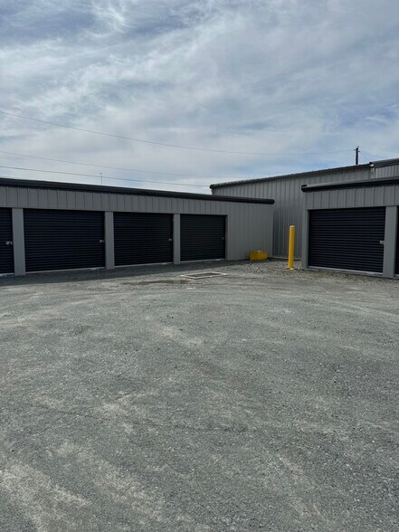 Primary Photo Of 46 N Scott St, Carbondale Self Storage For Sale